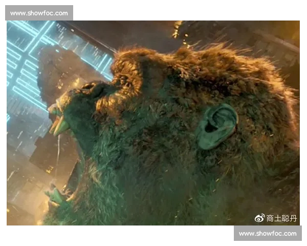 上师赛番外:海报 “魔咒” 与票房腰斩背后 上师赛番外:海报 “魔咒” 与票房腰斩背后