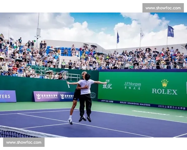 皇家加勒比亮相上海大师赛：训练场与德约面对面