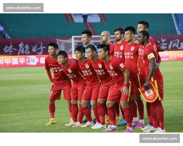 申花对决亚泰焦点之战攻防博弈与赛季走势前瞻分析全面解读看点